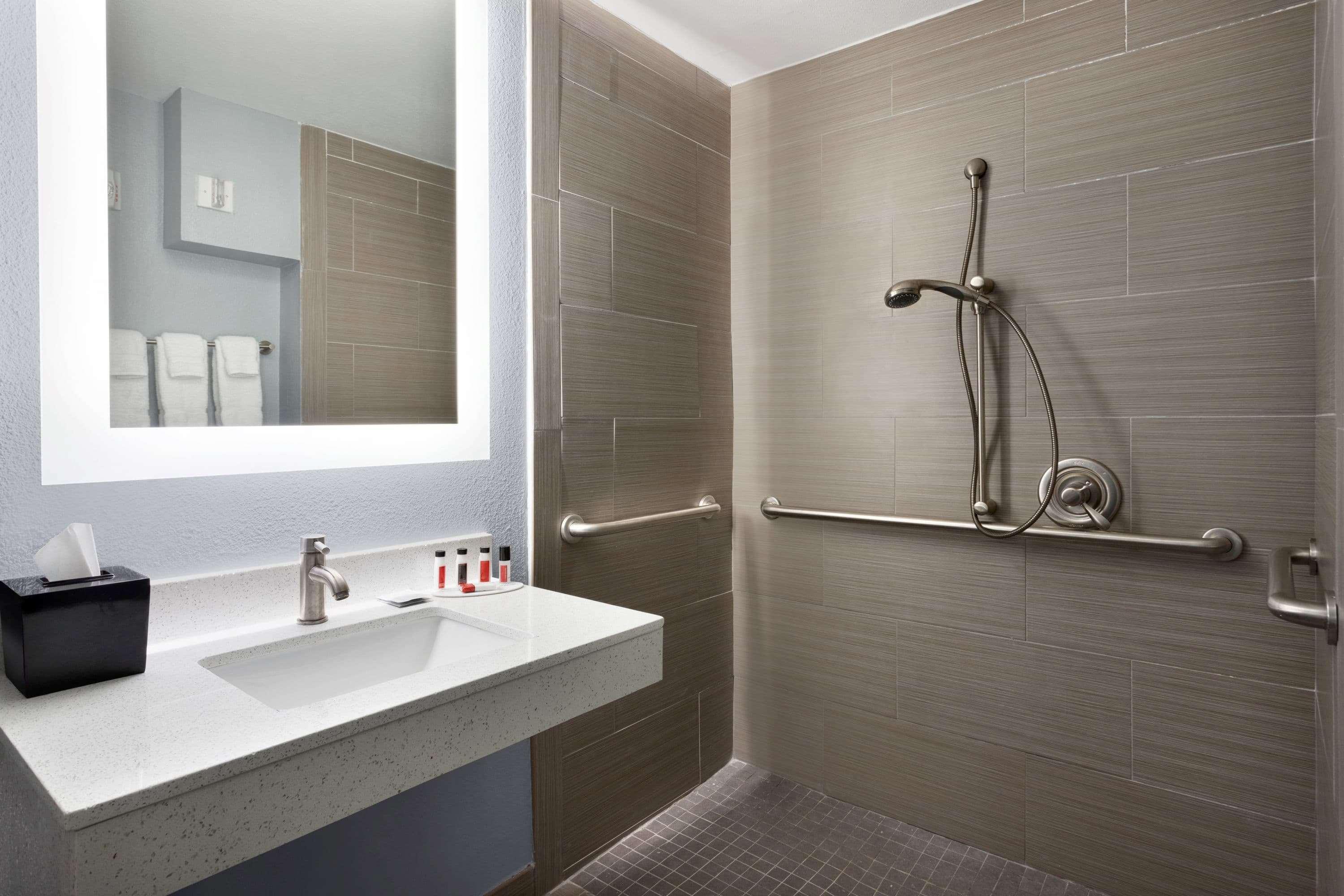 Baymont Inn & Suites Shawnee Dış mekan fotoğraf