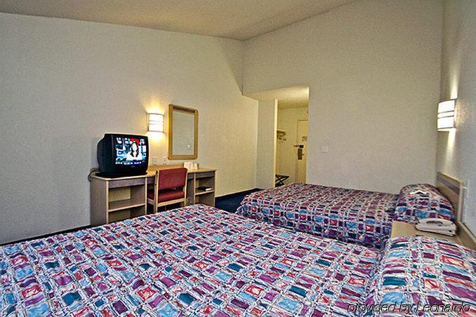 Baymont Inn & Suites Shawnee Dış mekan fotoğraf