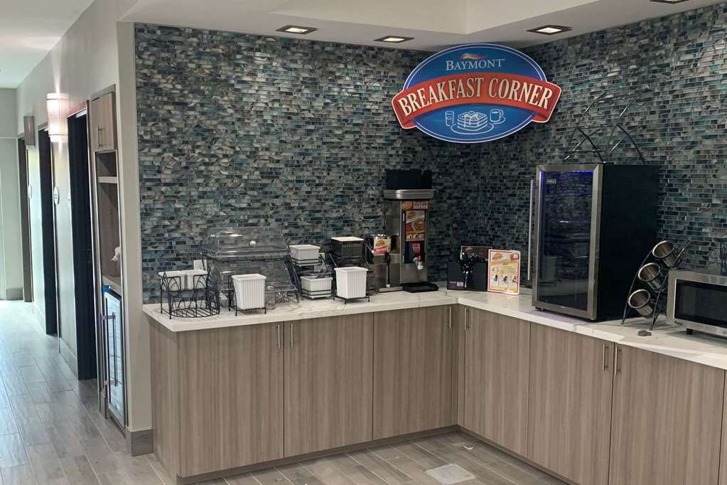 Baymont Inn & Suites Shawnee Konforlar fotoğraf